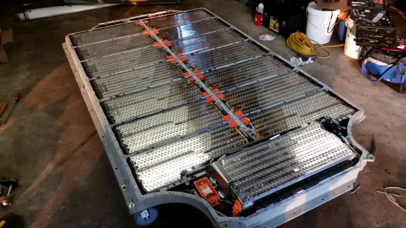 Tesla battery - Model S example