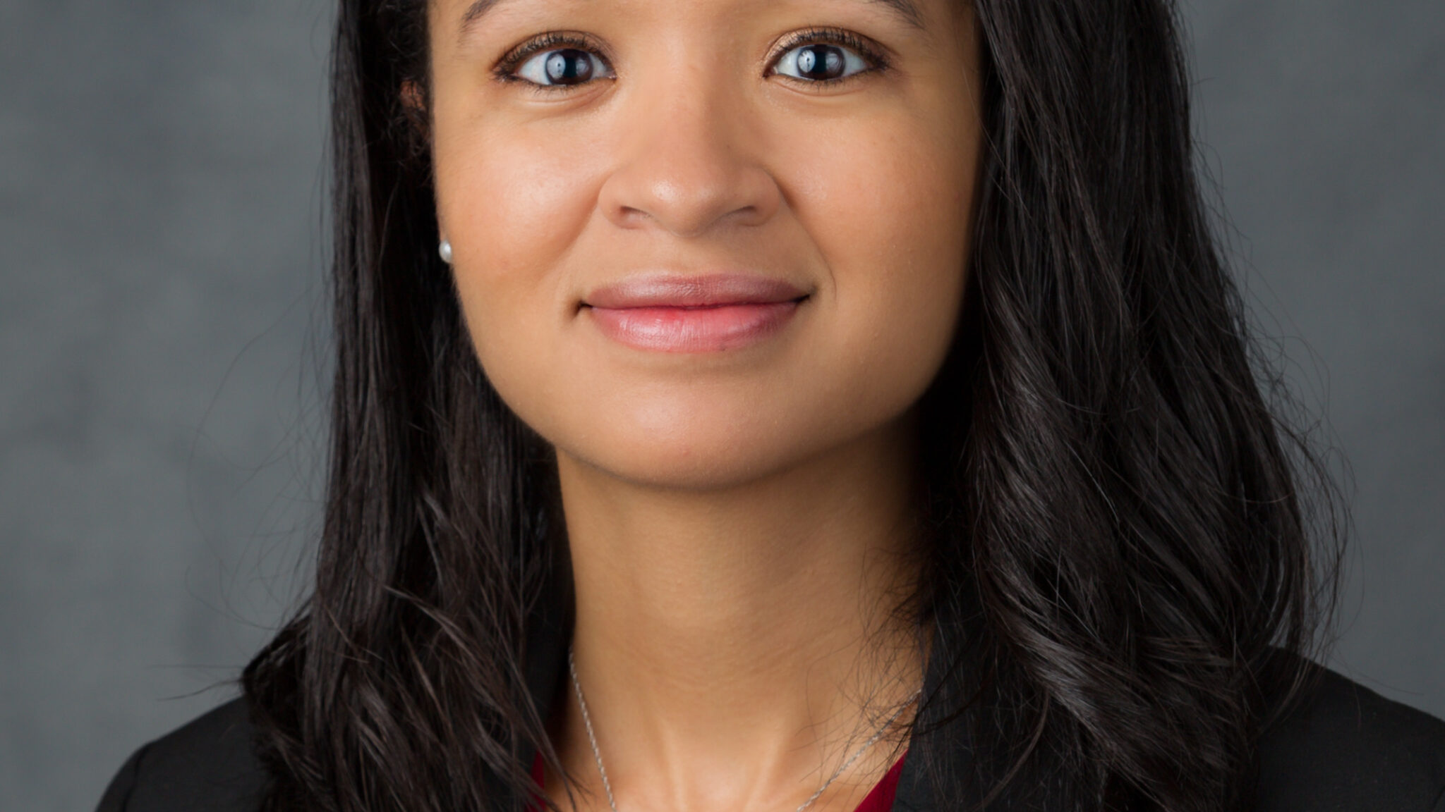 Lauren Rhue headshot