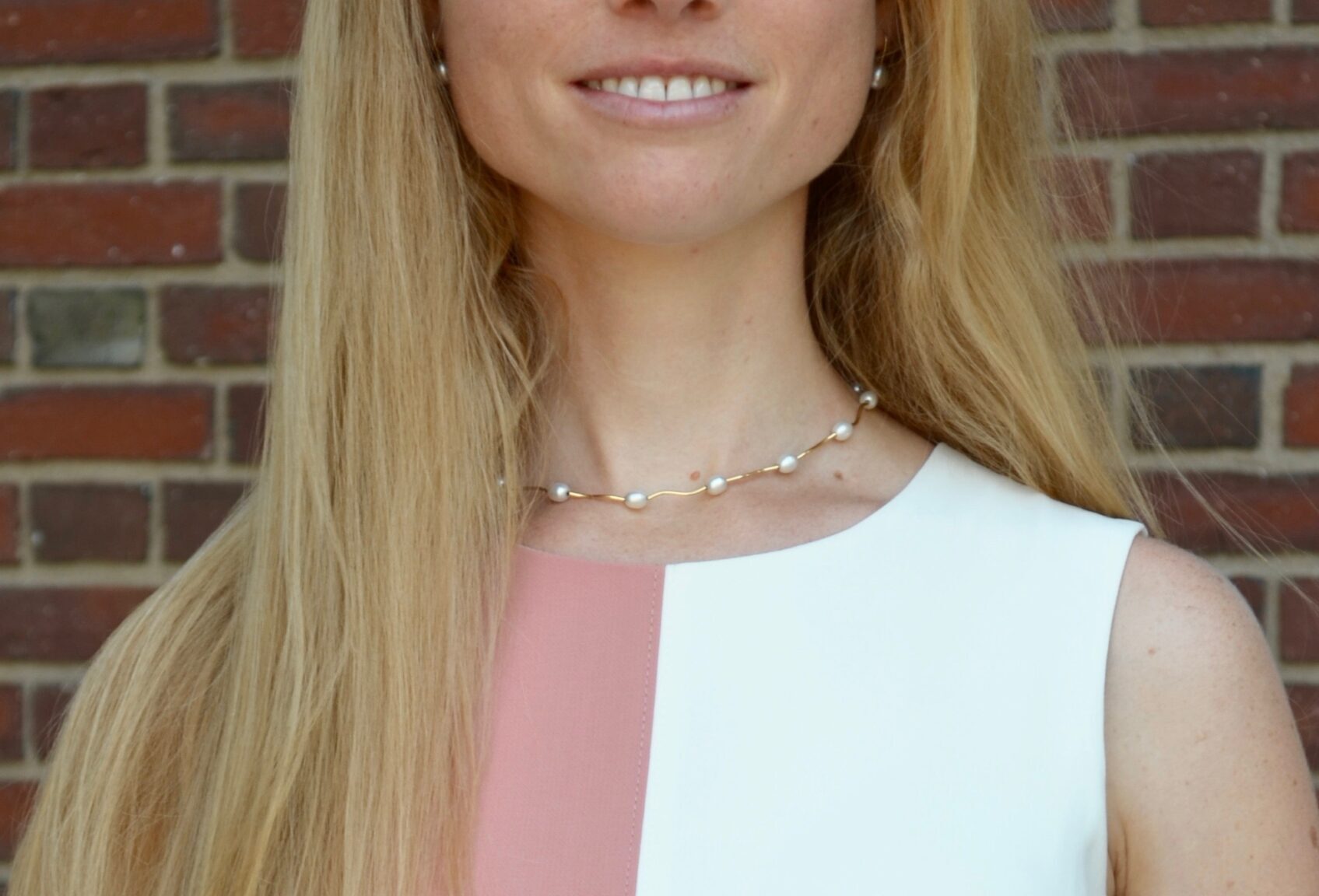 Jana Gallus headshot