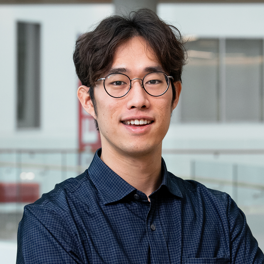 Dokyun Lee headshot