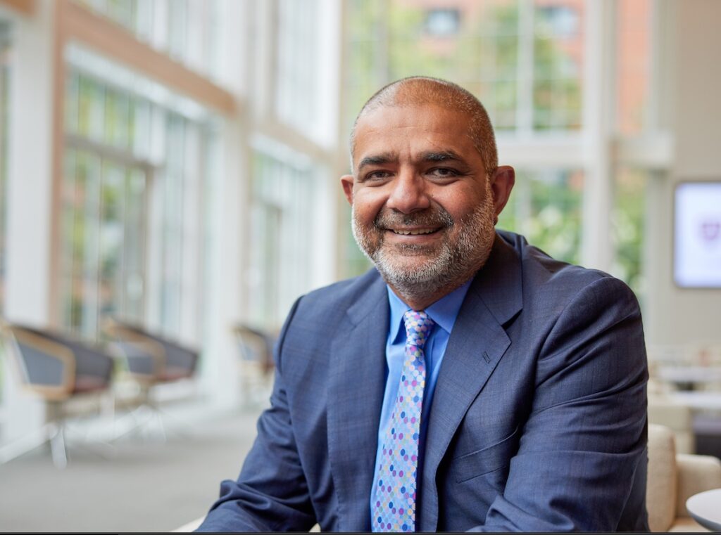 Karim Lakhani headshot