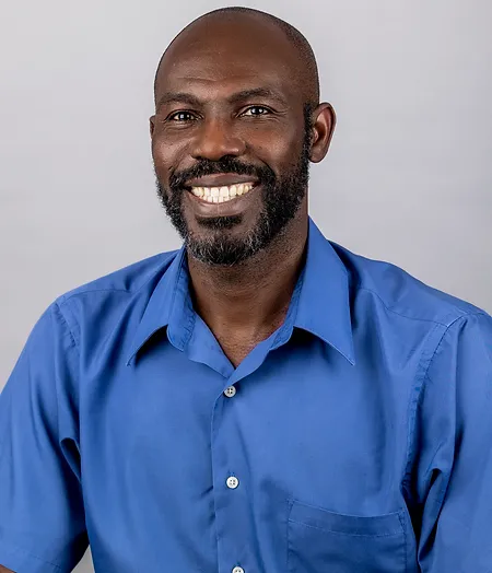 Daniel Auguste Headshot